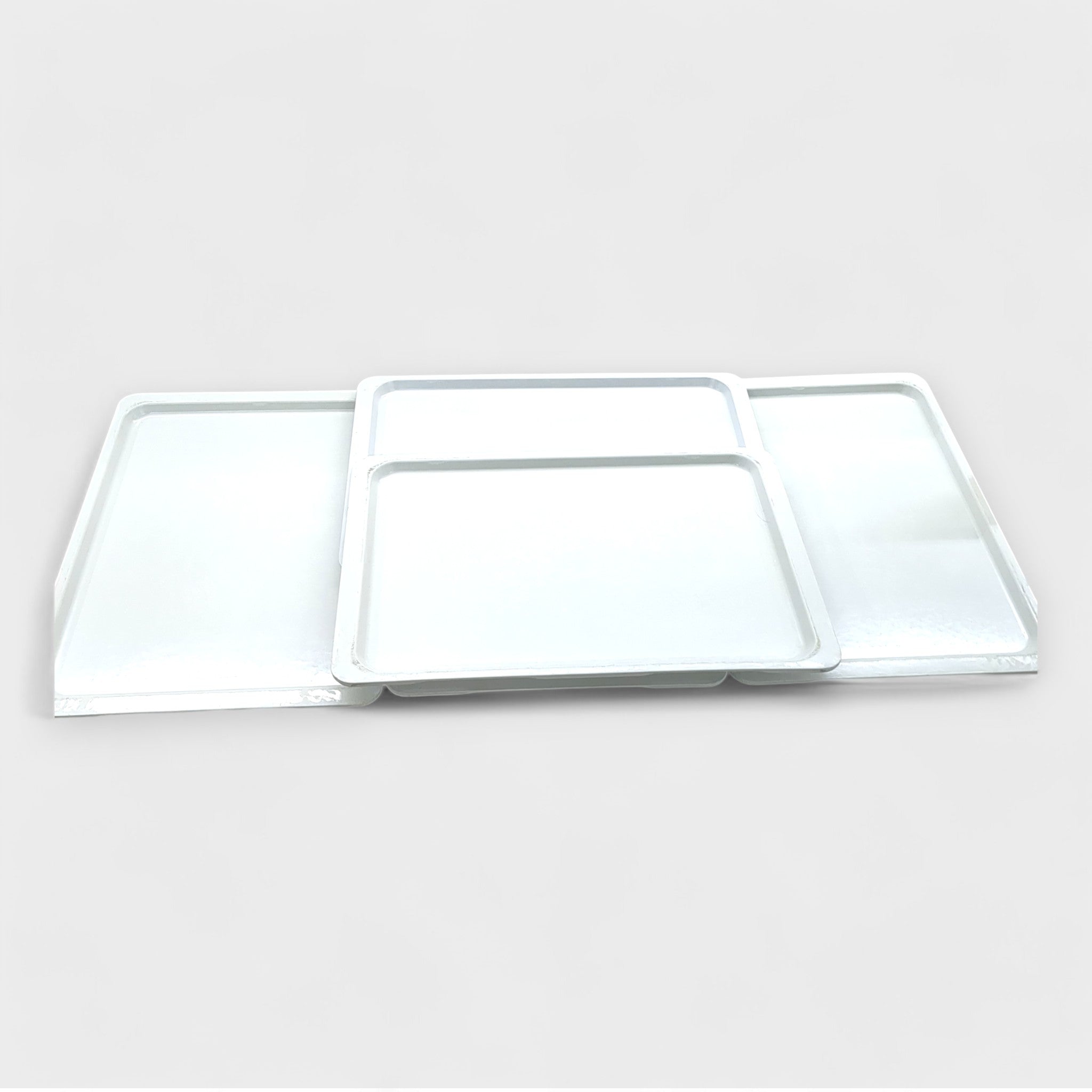 5 - er Set Poly Classic Gastro Tablett 53 x 37 cm mit Stabelbox // Gebraucht bei Retourify e. K.