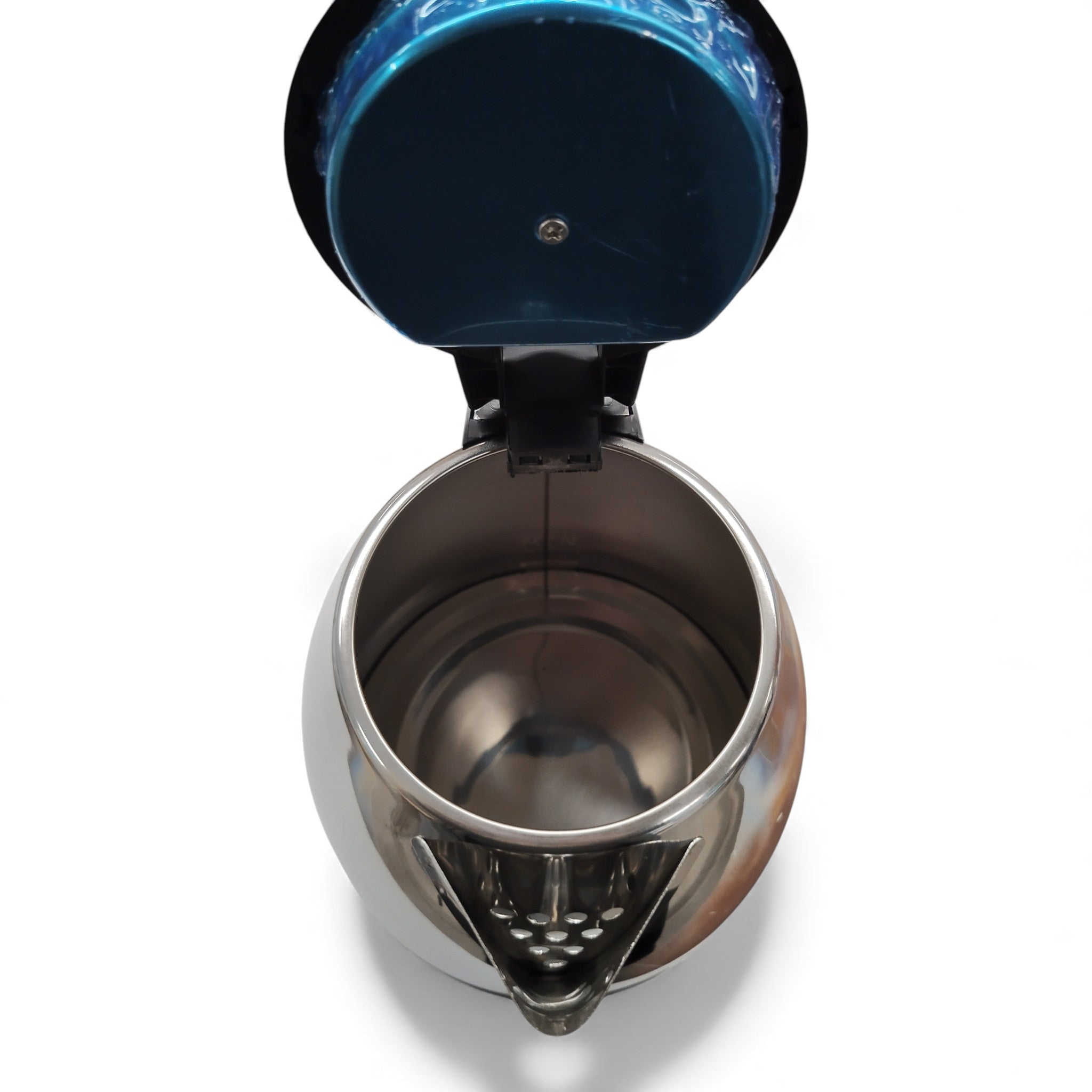 Draufsicht auf den Alkana Home Wasserkocher KD-KT001-D | B-Ware | Edelstahl (1,8L) mit geöffnetem Deckel, der den leeren Edelstahl-Innenraum und den Ausguss mit Filter zeigt.