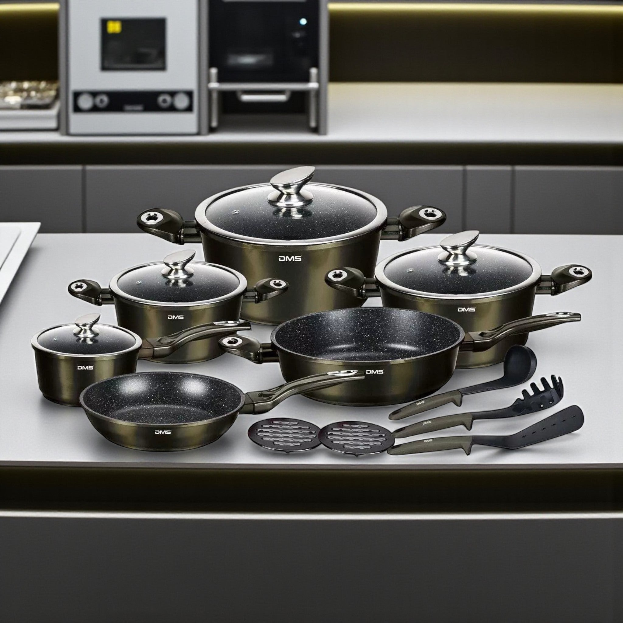 DMS 15 - teiliges Premium Kochgeschirr Set TSM4015CM / alle Herdarten // Neuware bei Retourify e. K.