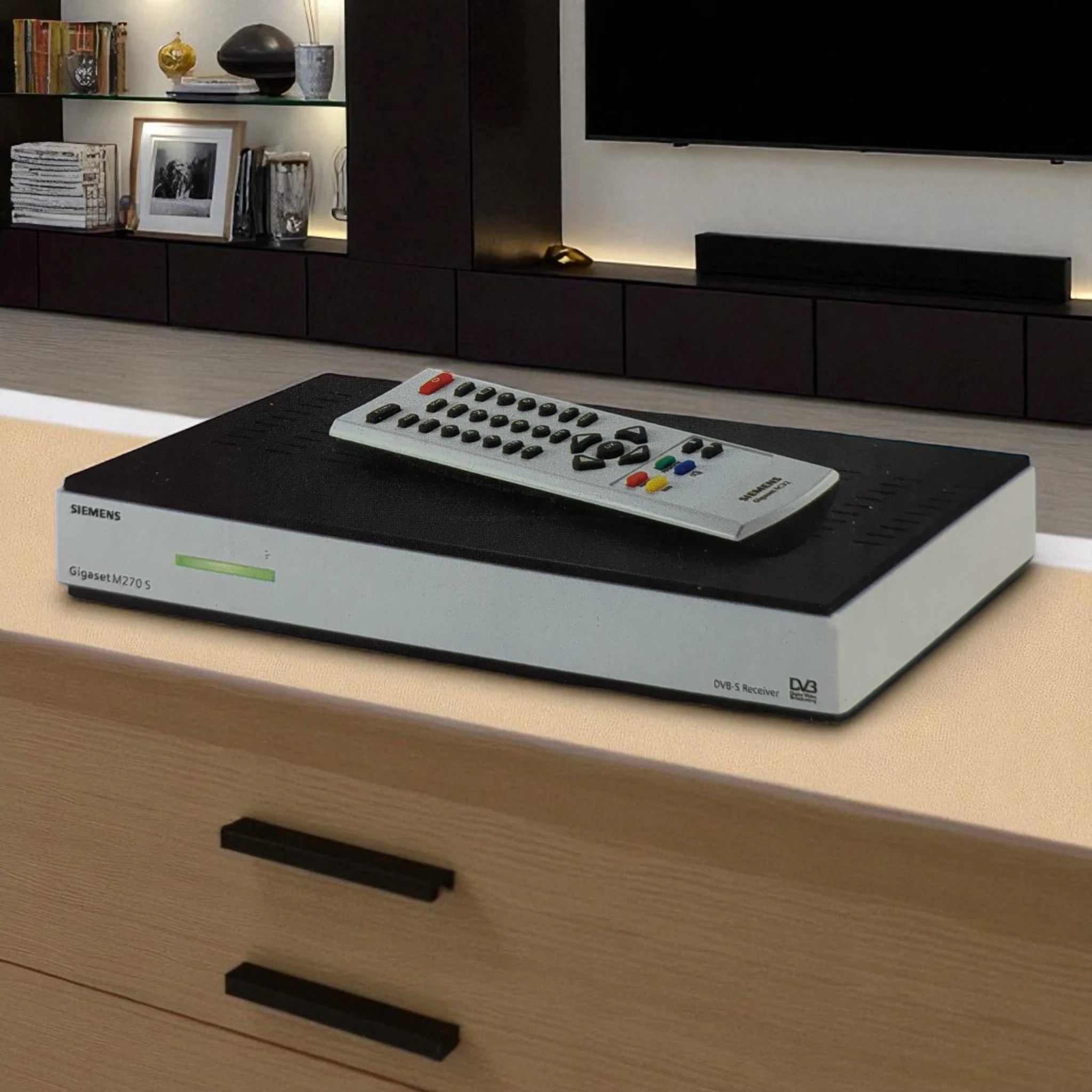 Gigaset M270 S Digitaler Satreciever // B Ware bei Retourify e. K.