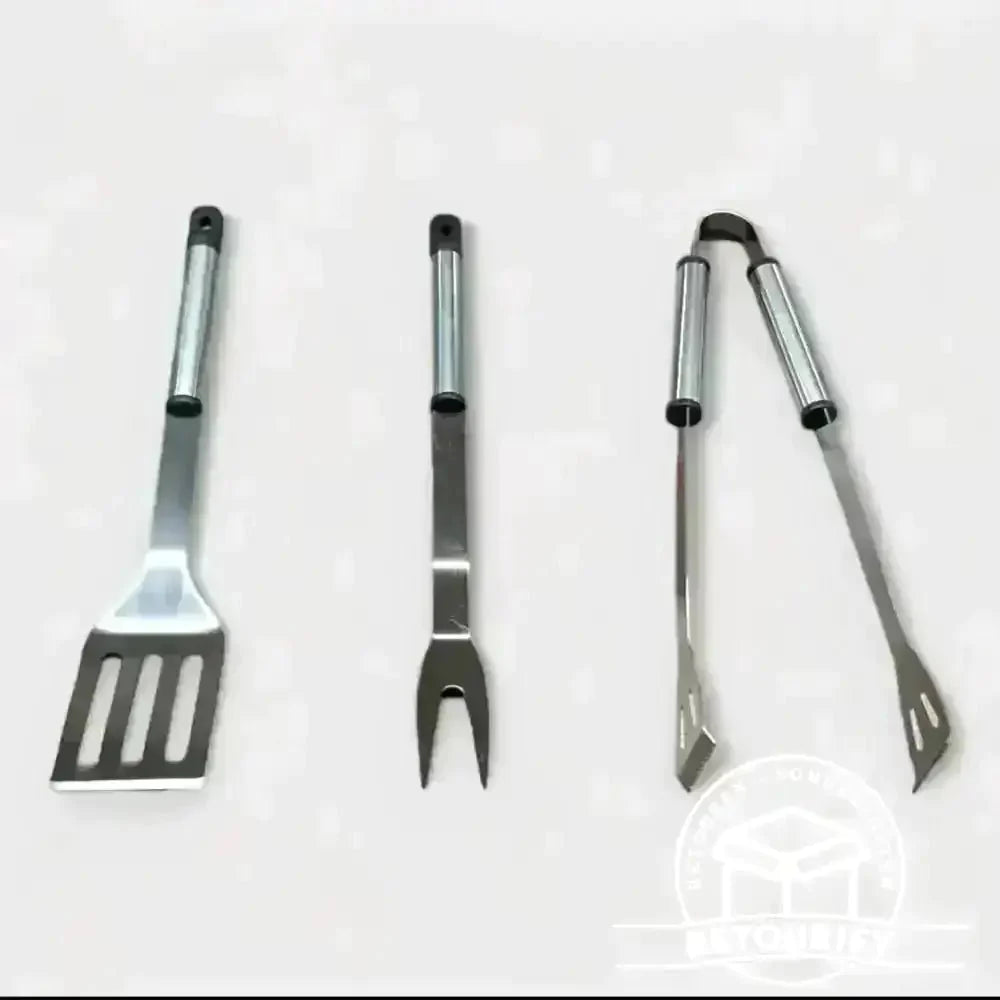 Grillbestecke Grillbesteck - Set Emil Lux / Edelstahl / robust / B - Ware steht im Laden von Retourify