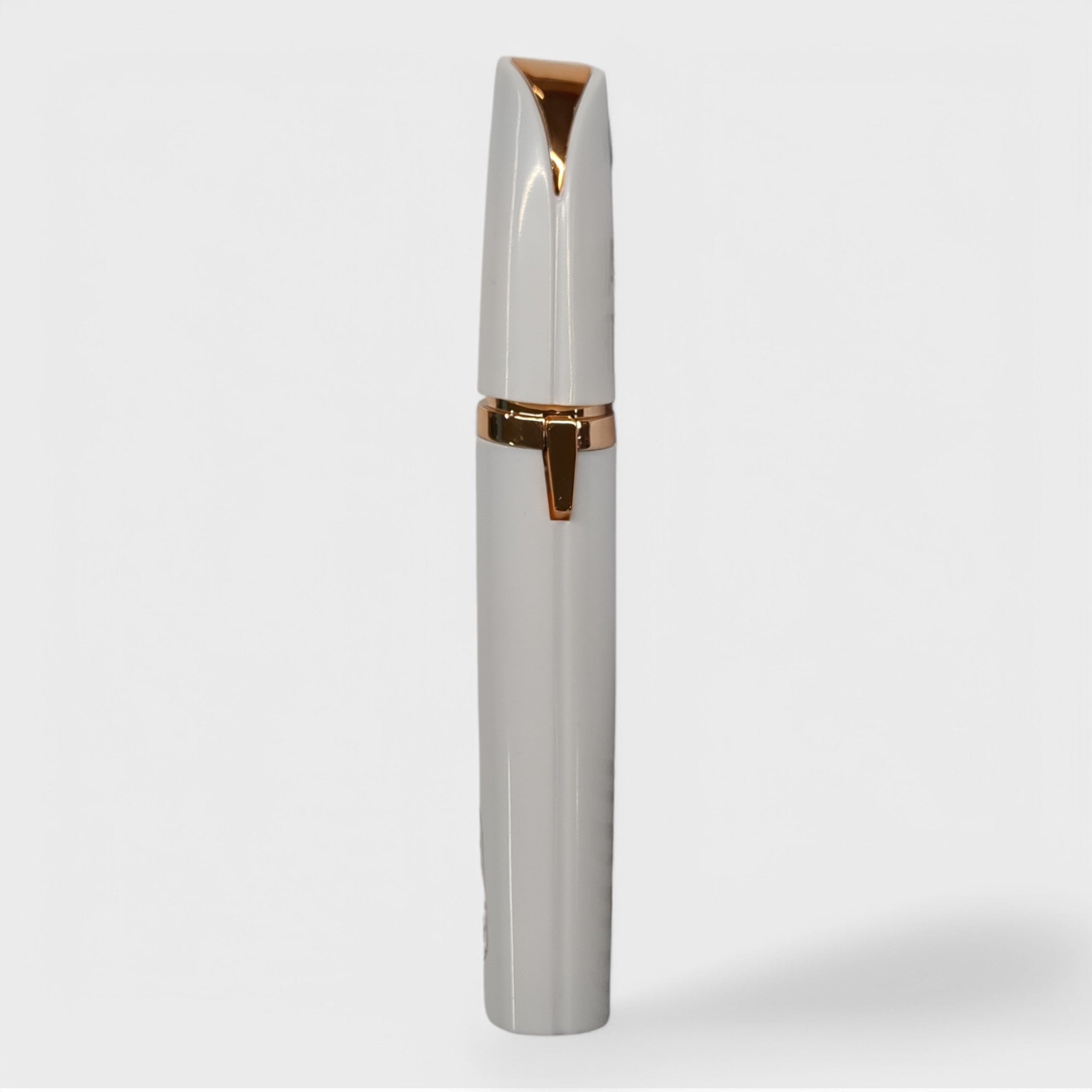 HAIRGENIE Augenbrauentrimmer / batteriebetrieben // Neuware bei Retourify e. K.