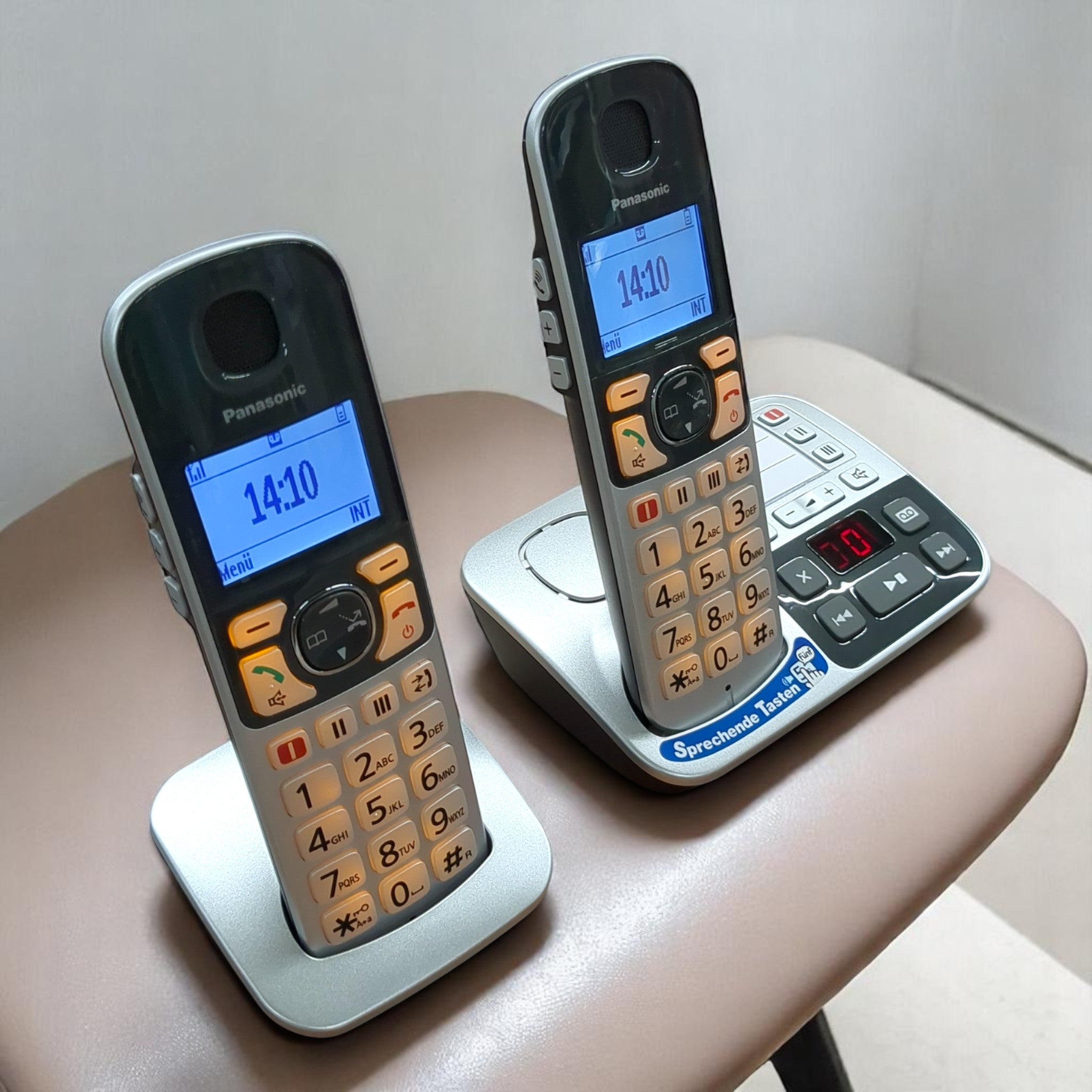 Panasonic KX - TGE522 Duo Schnurlostelefon für Familie und Senioren / Hörgerätekompatibel // B Ware bei Retourify e. K.