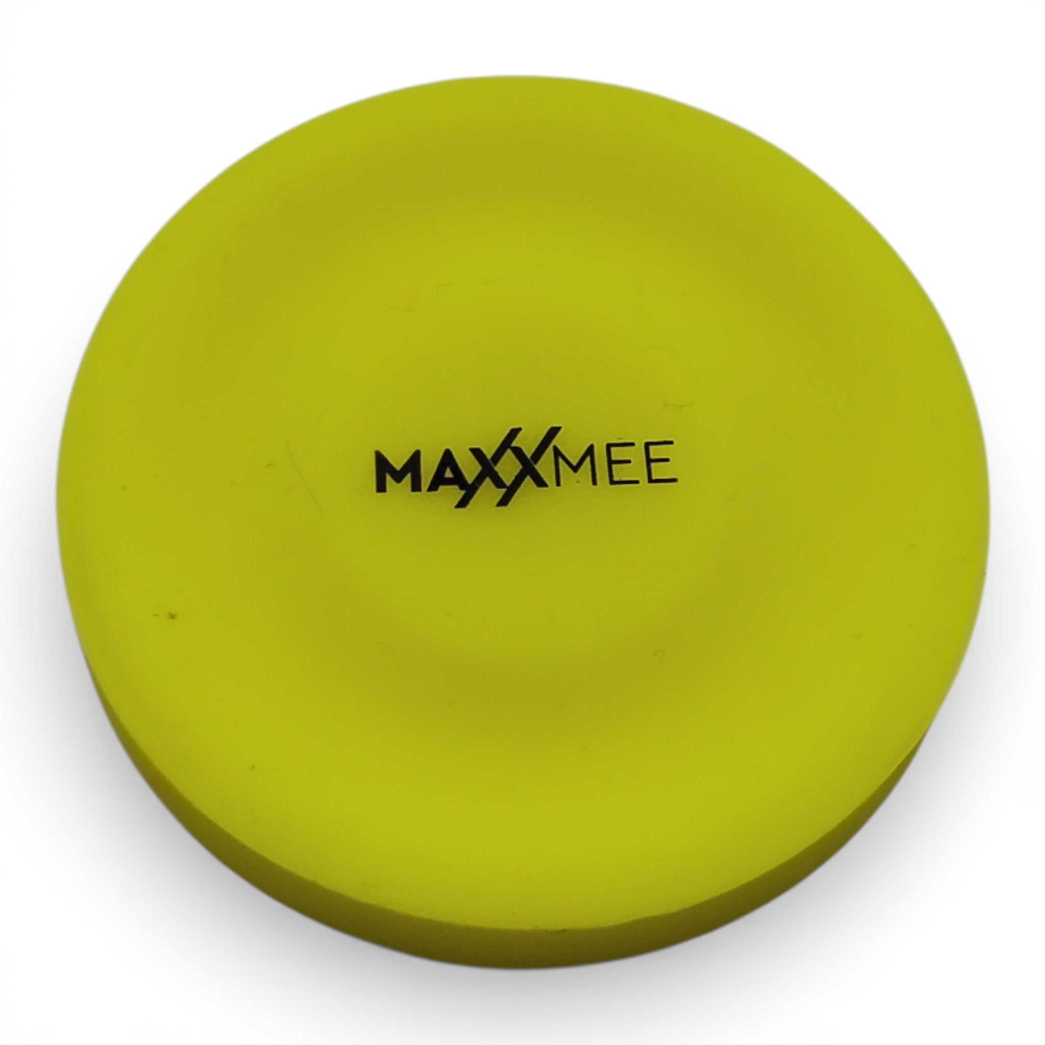 Die Maxxmee Mini Wurfscheibe Frisbee von DS Produkte (ca. 6 cm Durchmesser, neu) ist eine runde, flache, gelbe Scheibe mit "MAXXMEE" in schwarzer Aufschrift - perfekt als leuchtendes Outdoor-Spielzeug für endlosen Wurfspaß.
