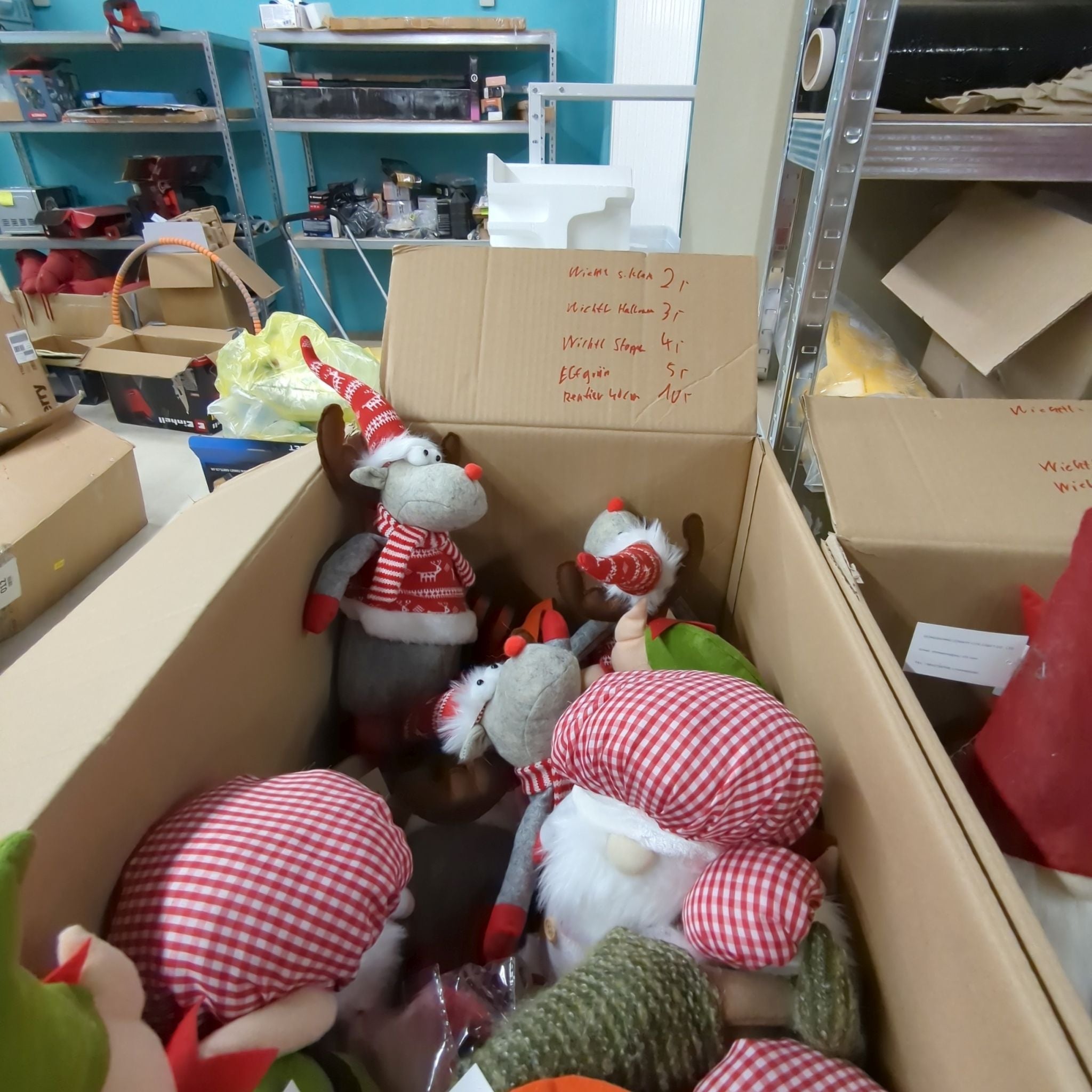 B Ware Weihnachsdeko Mysterybox Mischboxen Set 10 € bis 69 € Sets // Neuware und sehr gute B Ware! bei Retourify e. K.