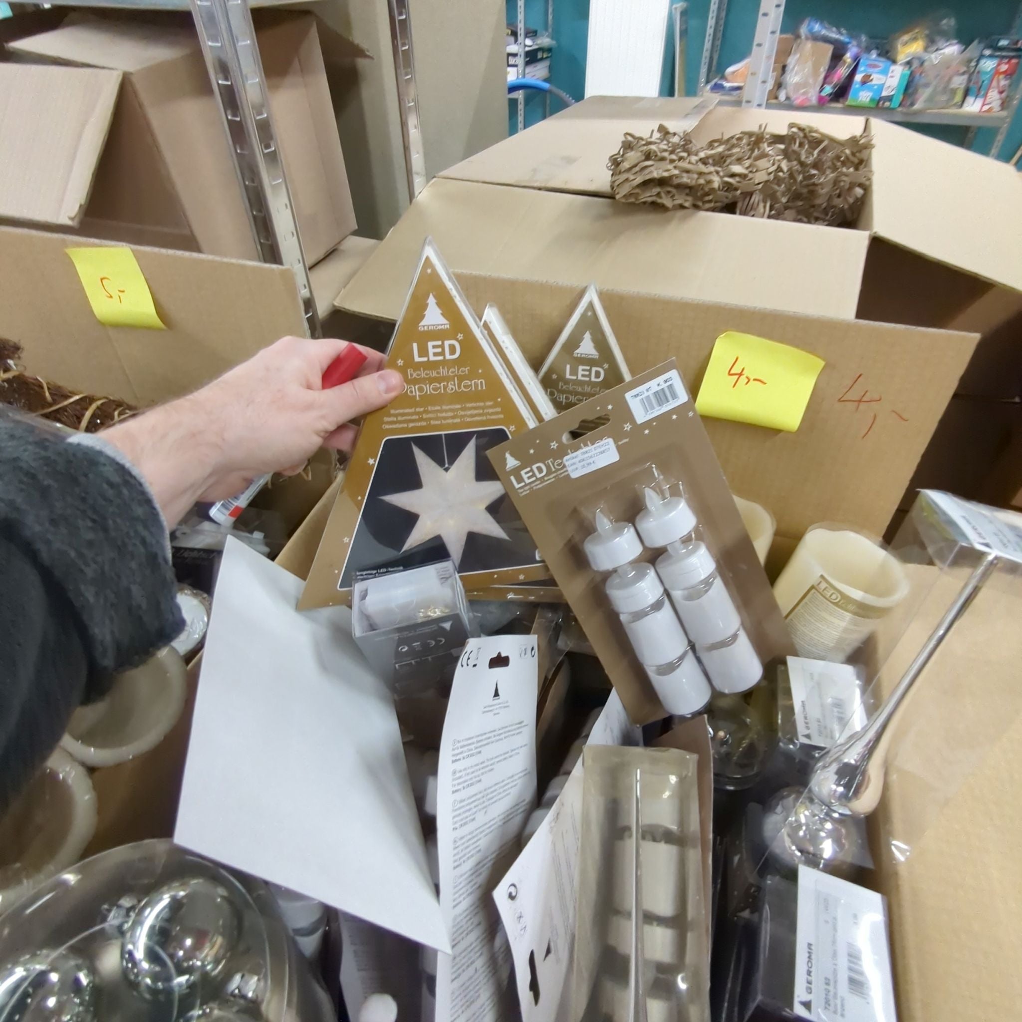 B Ware Weihnachsdeko Mysterybox Mischboxen Set 10 € bis 69 € Sets // Neuware und sehr gute B Ware! bei Retourify e. K.