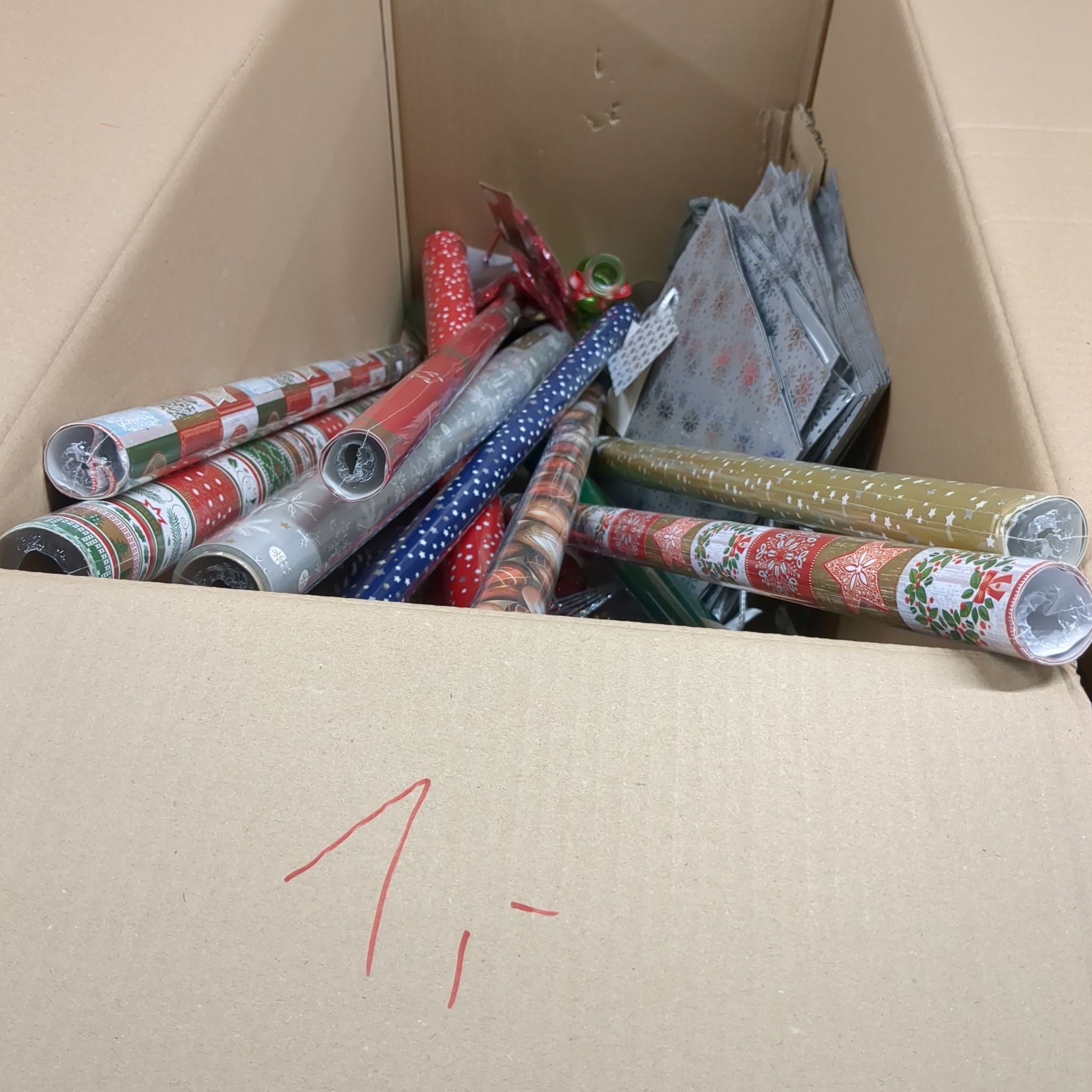 B Ware Weihnachsdeko Mysterybox Mischboxen Set 10 € bis 69 € Sets // Neuware und sehr gute B Ware! bei Retourify e. K.