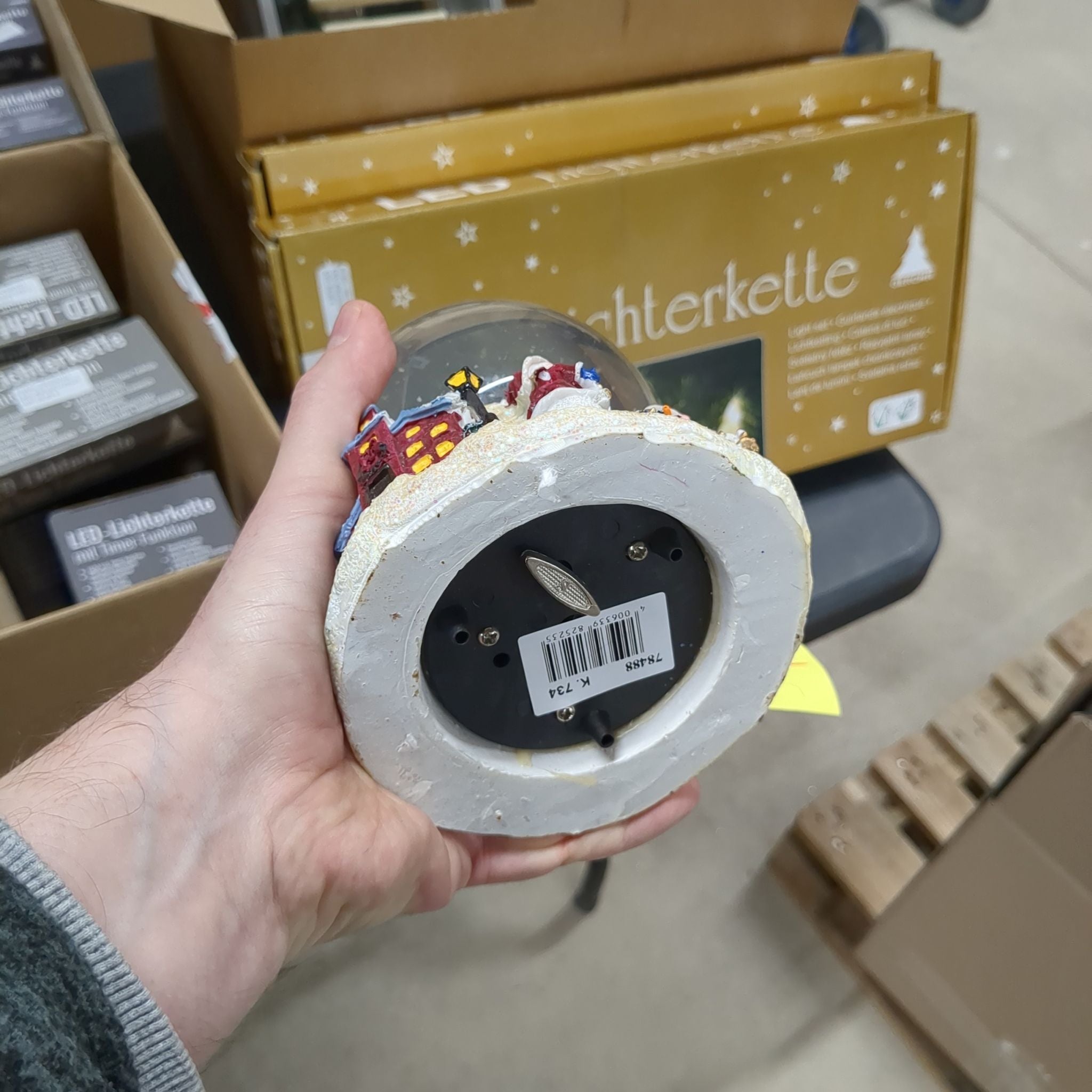 B Ware Weihnachsdeko Mysterybox Mischboxen Set 10 € bis 69 € Sets // Neuware und sehr gute B Ware! bei Retourify e. K.