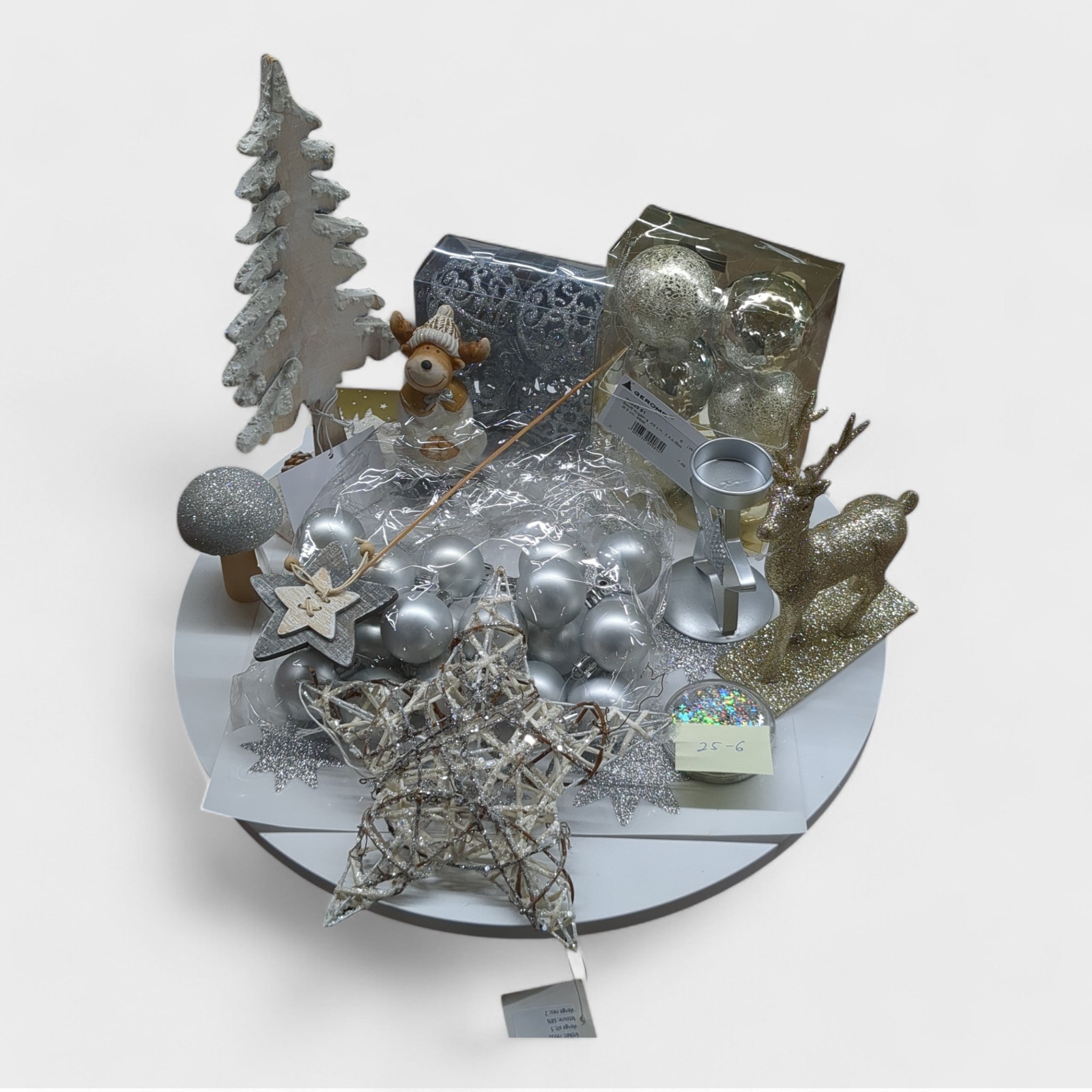 B Ware Weihnachtsdeko Fertigsets Mischboxen für 25 Euro // Neuware und sehr gute B Ware! bei Retourify e. K.