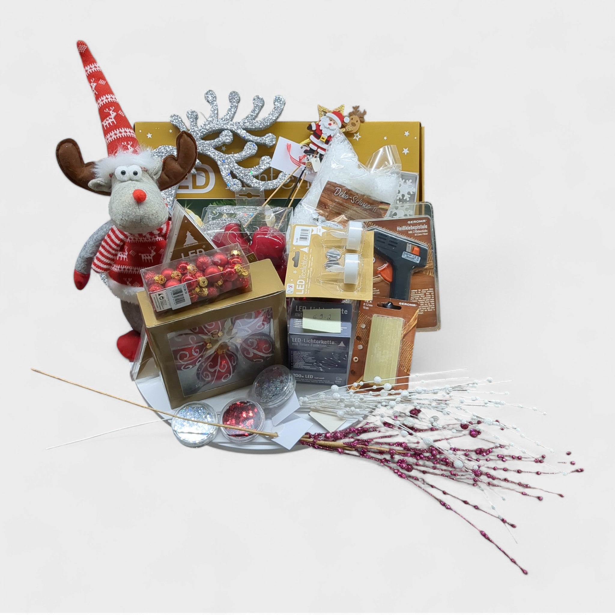 B Ware Weihnachtsdeko Fertigsets Mischboxen für 69 Euro // Neuware und sehr gute B Ware! / versandfrei! bei Retourify e. K.