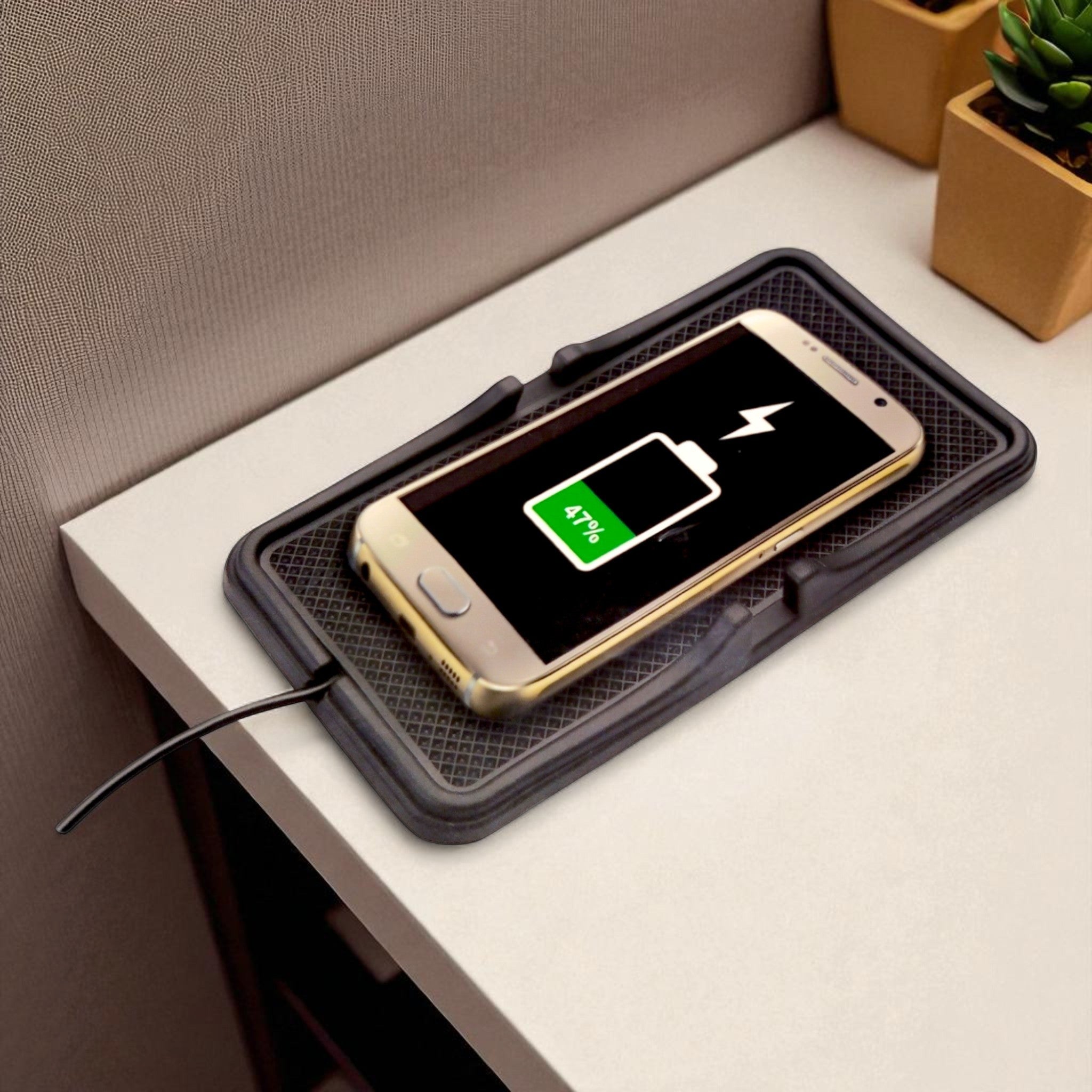 Cartrend Wireless Ladepad / induktives Laden für Smartphones / USB // Neu