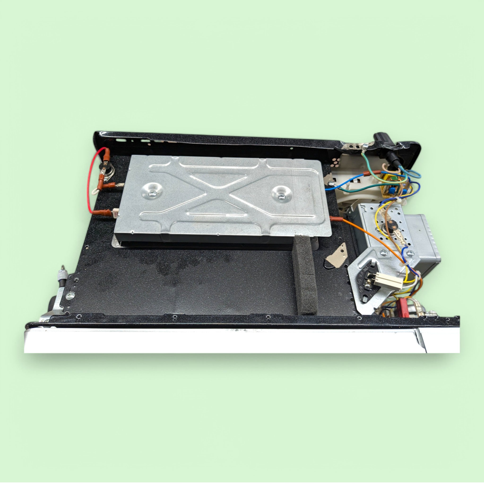 Cecotec Proclean 3160 Mirror Mikrowelle / 700+800 Watt / 20 Liter // Defekt bei Retourify e. K.