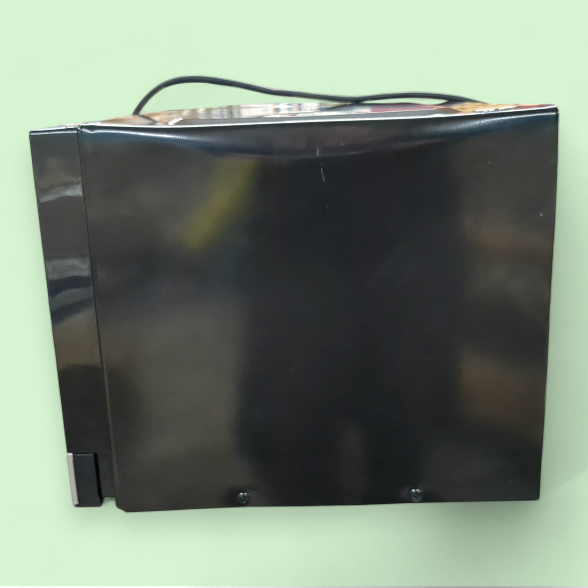 Cecotec Proclean 6110 / 800 W Mikrowelle / 1000 W Grill / Defekt Ersatzteile Teileträger für Bastler bei Retourify e. K.