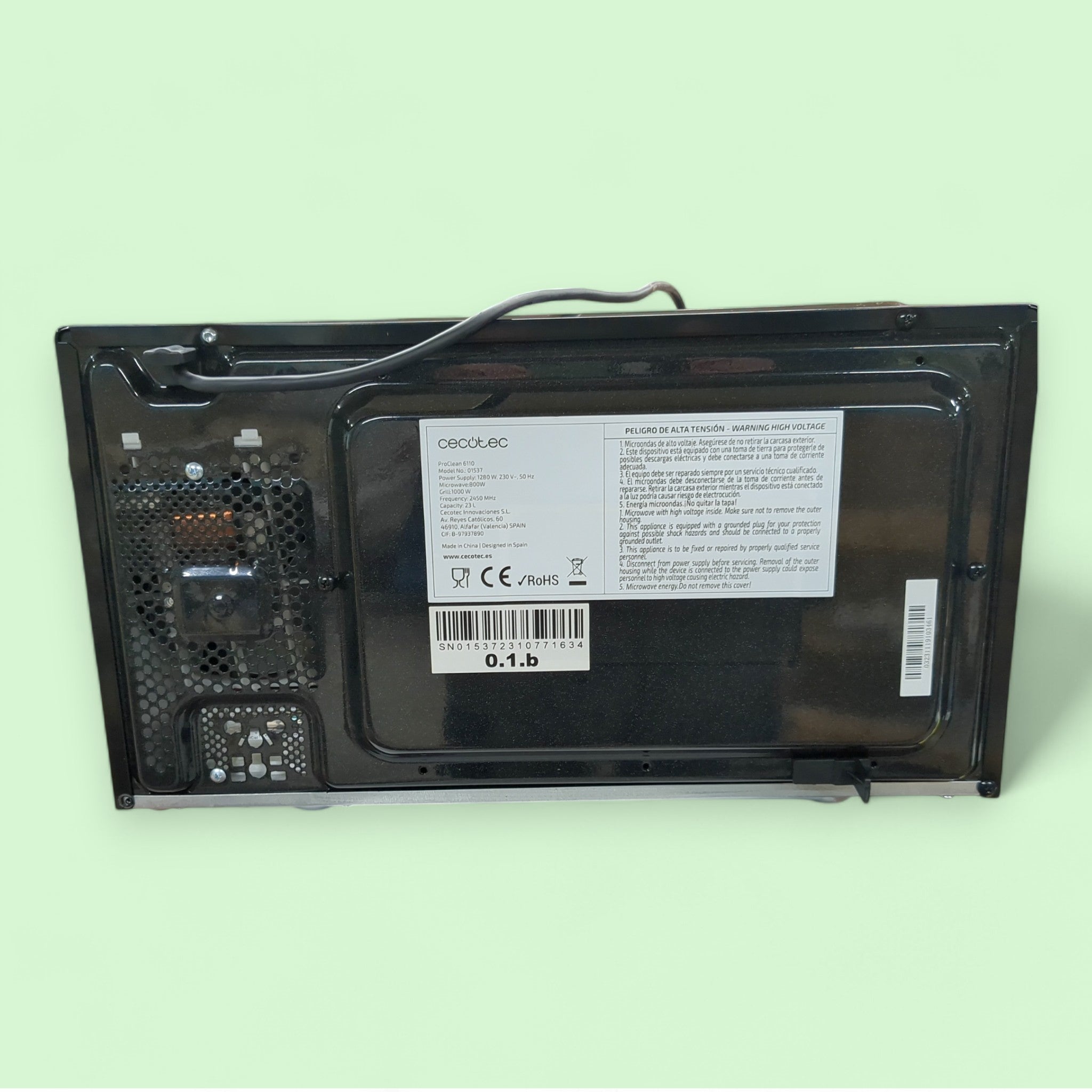 Cecotec Proclean 6110 / 800 W Mikrowelle / 1000 W Grill / Defekt Ersatzteile Teileträger für Bastler bei Retourify e. K.