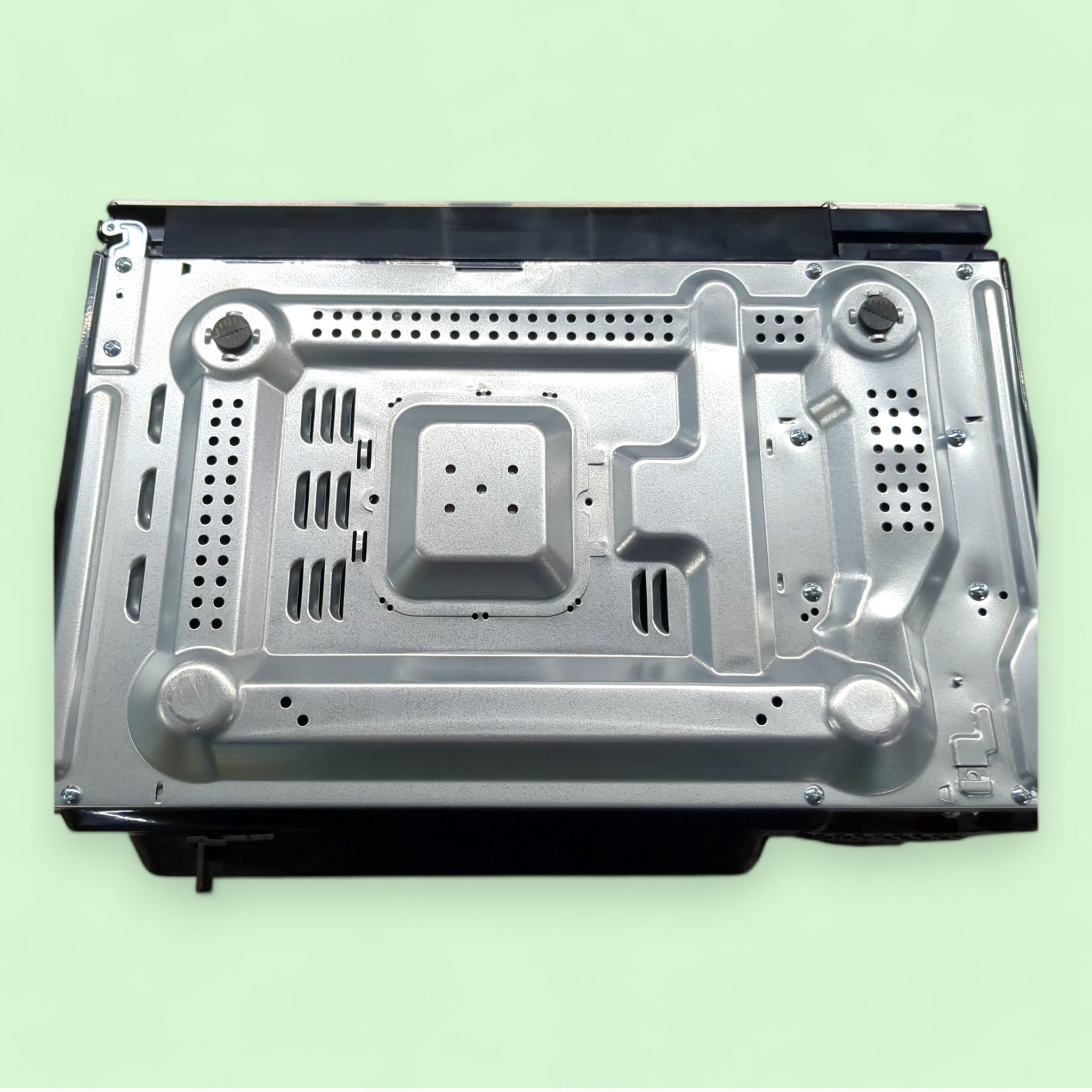 Cecotec Proclean 6110 / 800 W Mikrowelle / 1000 W Grill / Defekt Ersatzteile Teileträger für Bastler bei Retourify e. K.