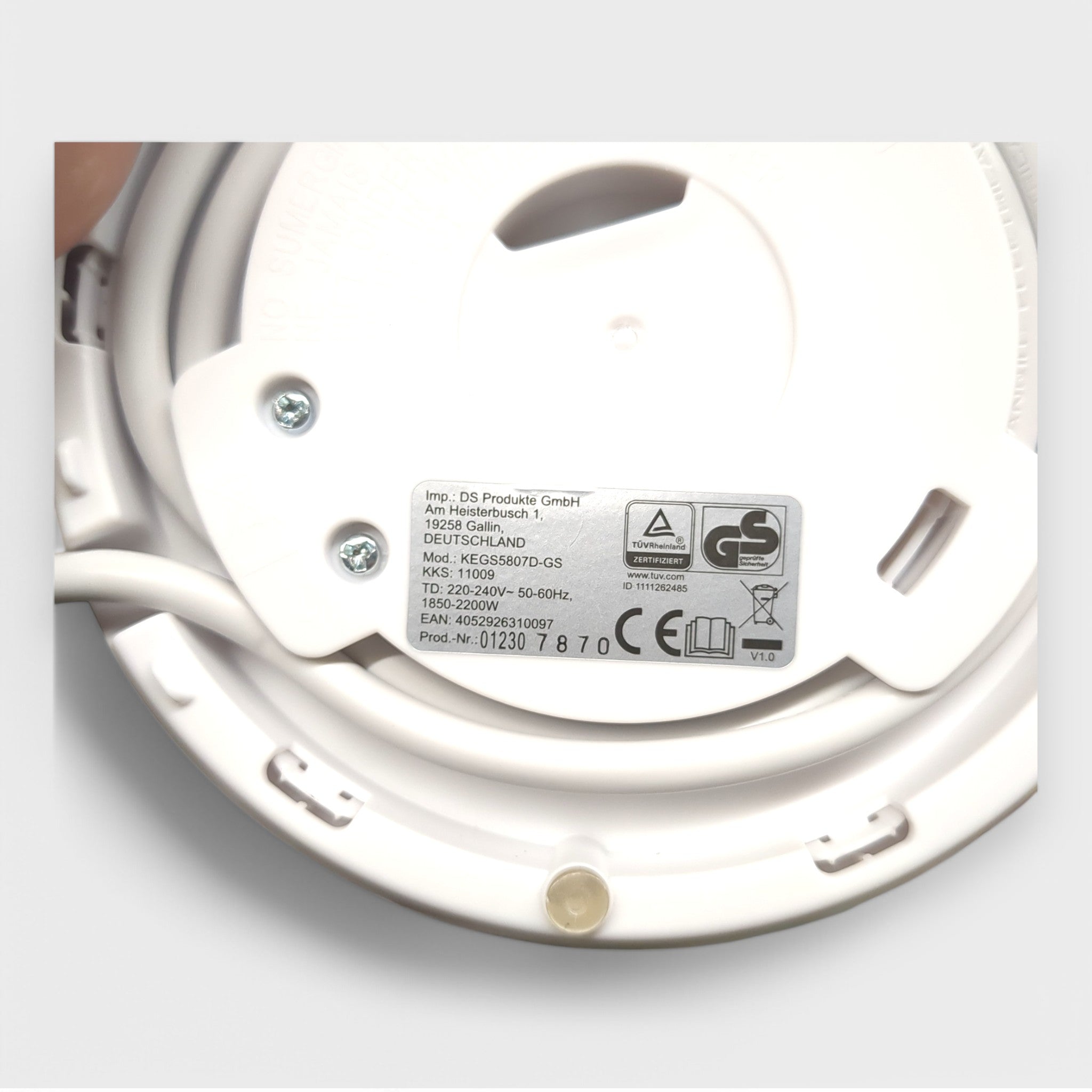 Gourmetmaxx Wasserkocher 11009 / modernes Frostglas - Design // B - Ware bei Retourify e. K.