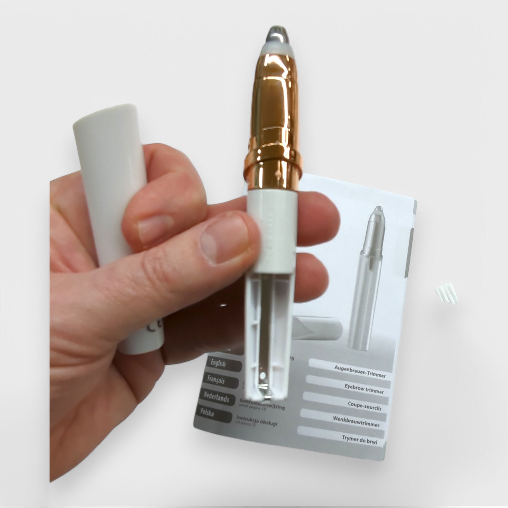 HAIRGENIE Augenbrauentrimmer / batteriebetrieben // Neuware bei Retourify e. K.