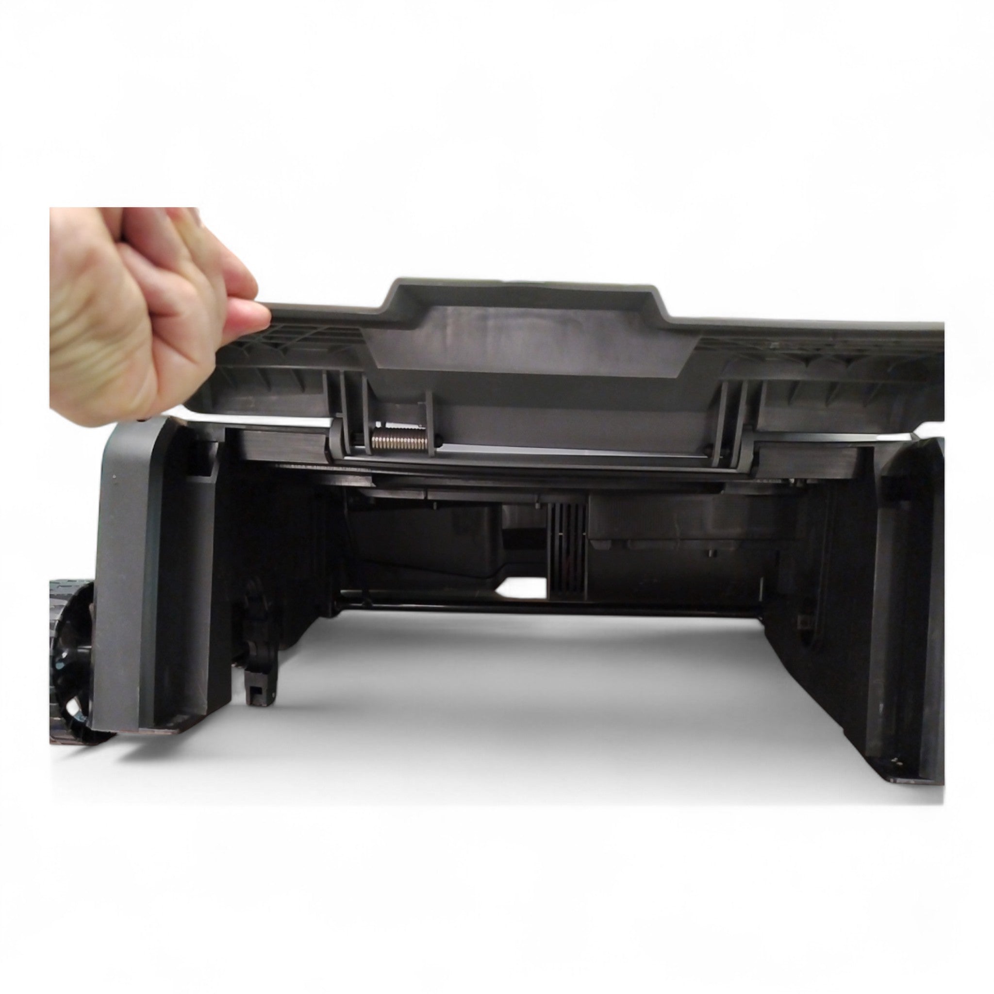 LUX Tools Akku-Vertikutierer A-VL-2x20/36, 36 cm Arbeitsbreite, 40 V Twin Power // B Ware