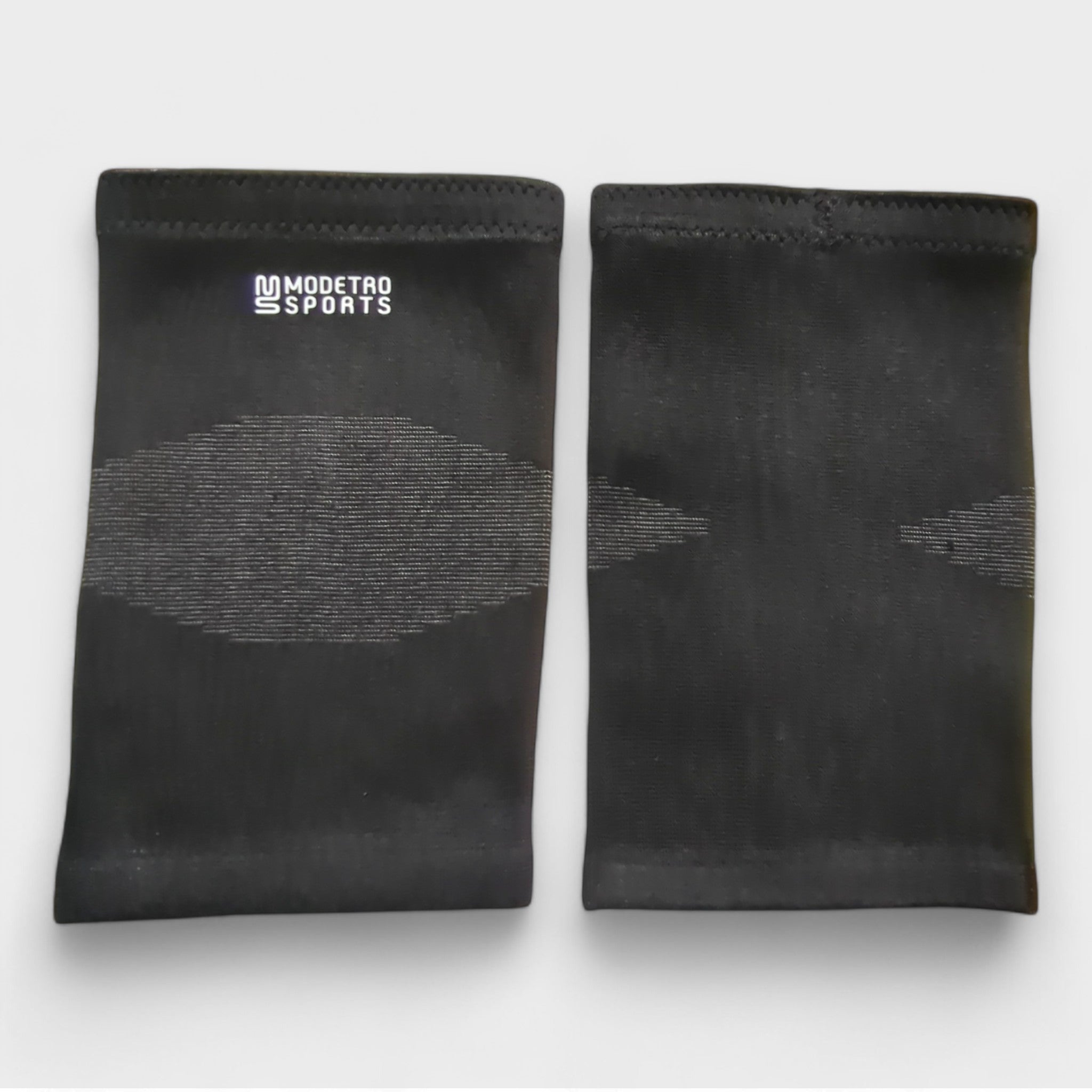 Modetro Sports Kniebandage, Bambuskohlefaser, Größe XL bei Retourify e. K.