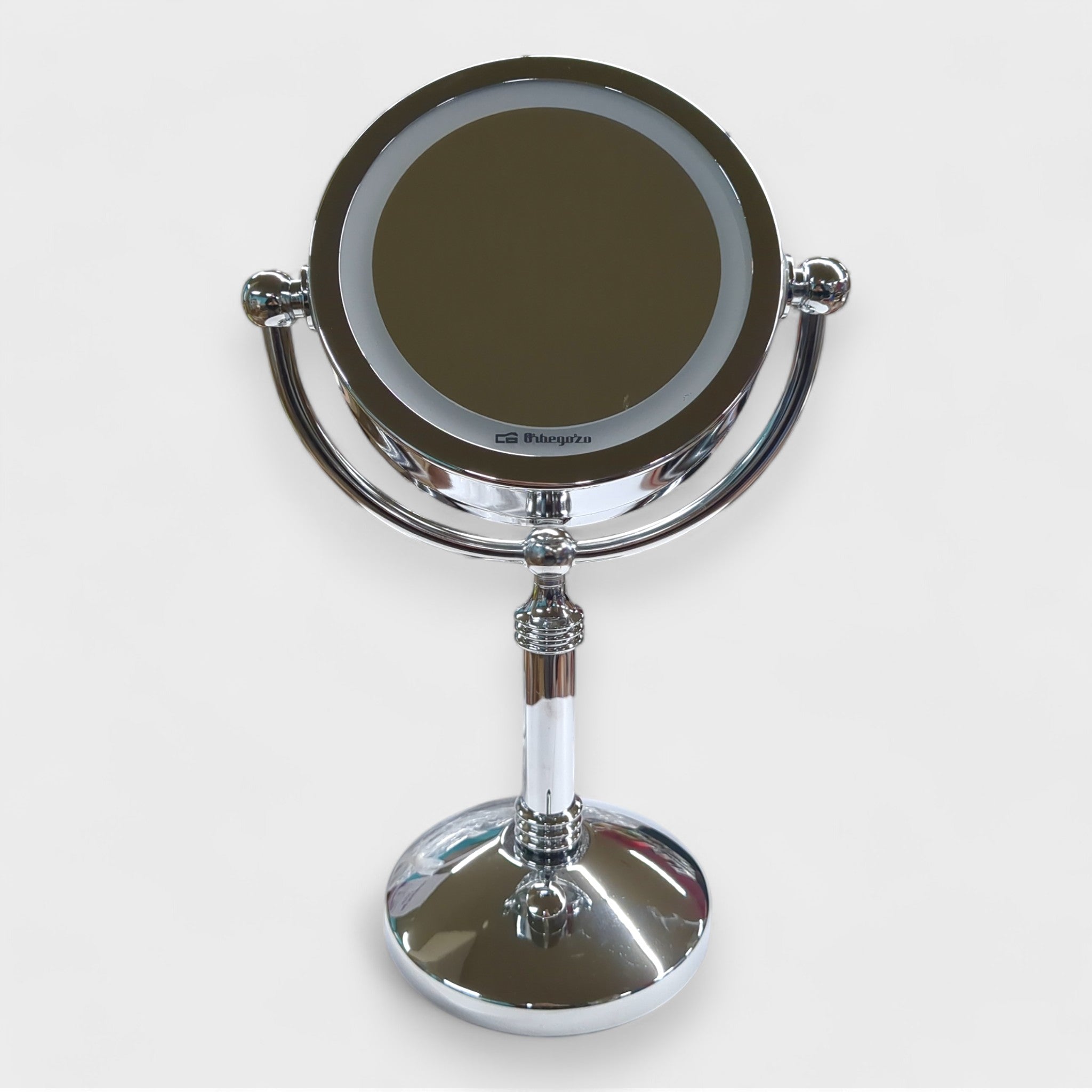 Orbegozo Schminkspiegel / normale und 5 - fache Vergößerung - LED Licht // Neuware bei Retourify e. K.