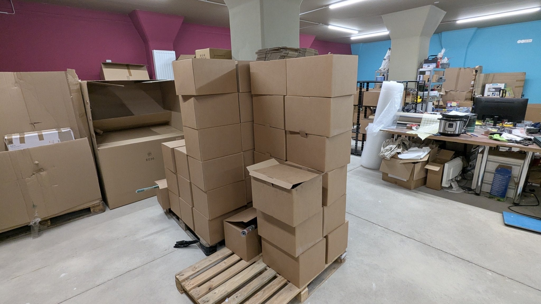 Posten Weihnachtdsekoration / Neuware + B - Ware gemischt gegen Preisvorschlag bei Retourify e. K.