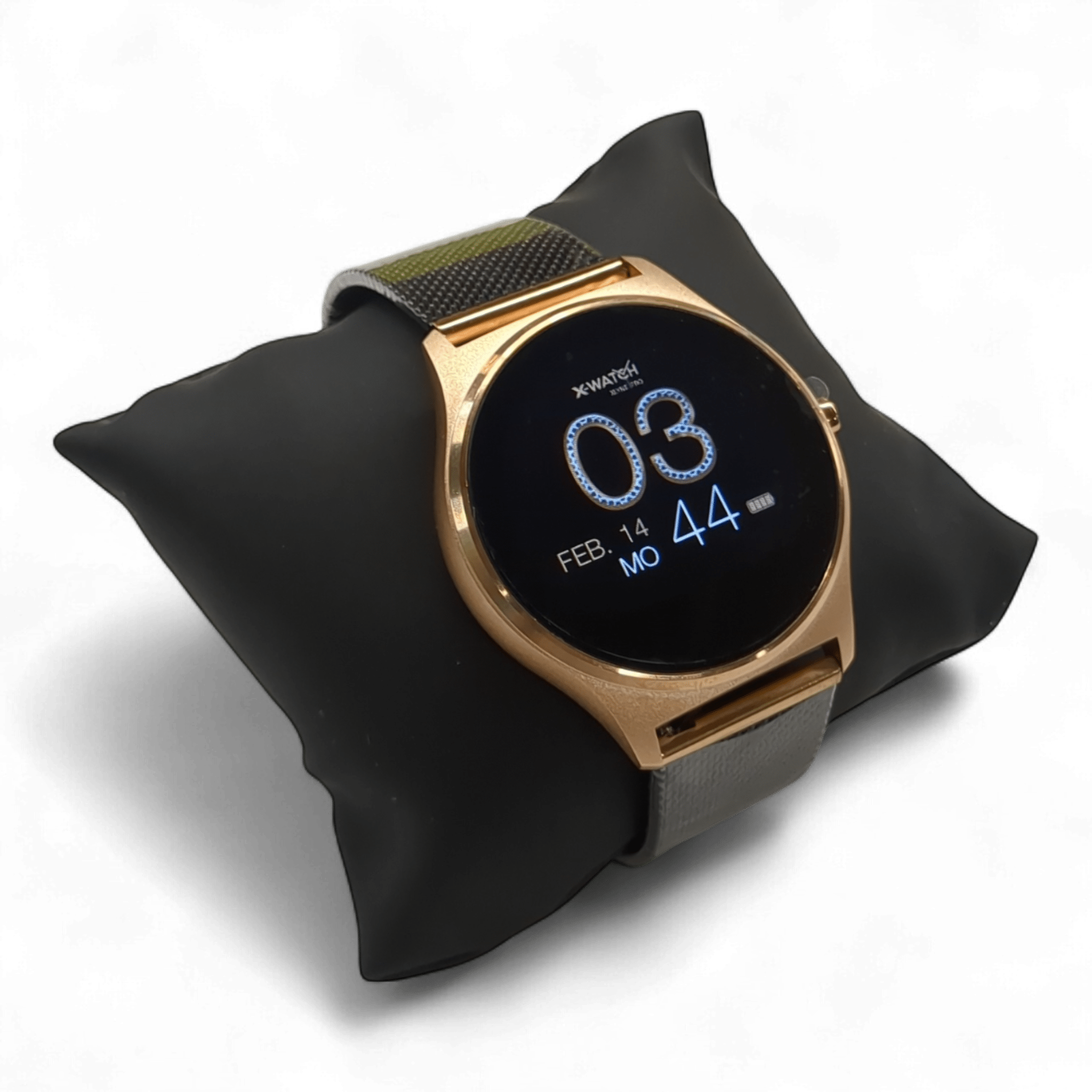XLyne Joli XW Pro Smartwatch / 1.22 Zoll / Android + iOS / Farbe Rosegold // B Ware bei Retourify e. K.